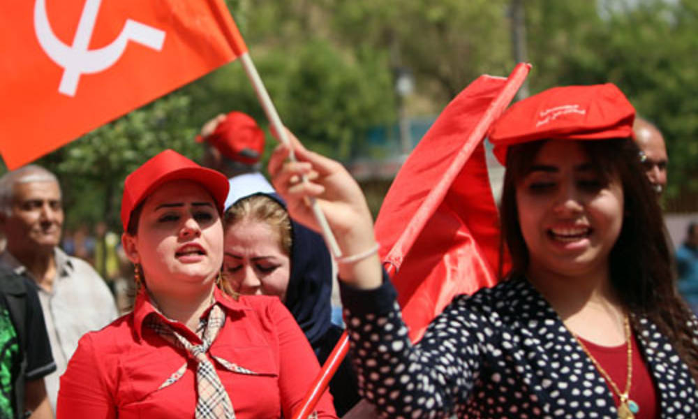 هل سيترك "الحزب الشيوعي" التيار الصدري ويتحالف مع ائتلاف سياسي جديد .. ؟!!