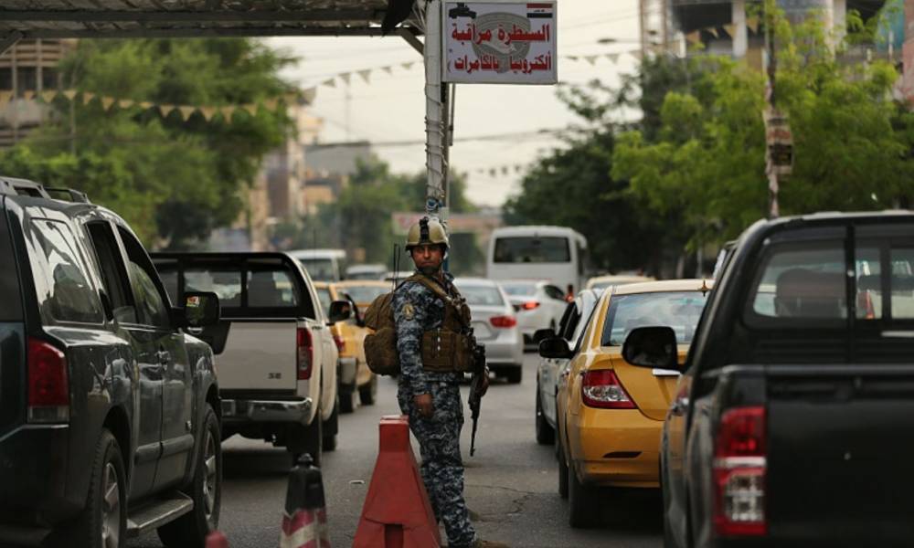 لا فائدة من "حظر التجوال" مع وجود ازدحامات في الشوراع .. والحل يطرحه مسؤول صحي